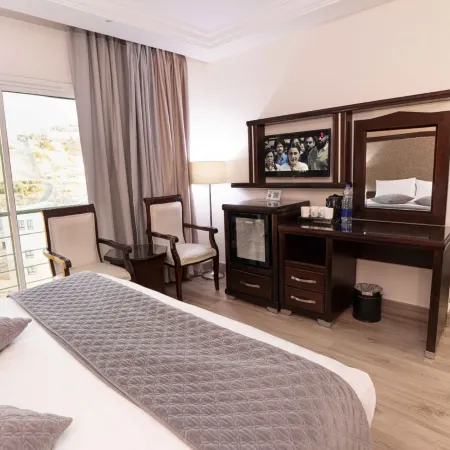 Petra Moon Hotel