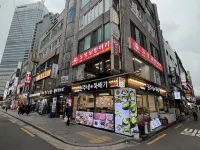 Sonoće Hostel Seoul Dongdaemun Hotels near Ogan Bridge