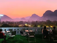 West Water Hotel فنادق في فانغ فينغ