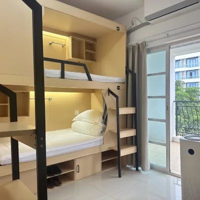 Shiguang Youth Apartment (Dameisha Subway Station) Hotels near Vanke Headquarters