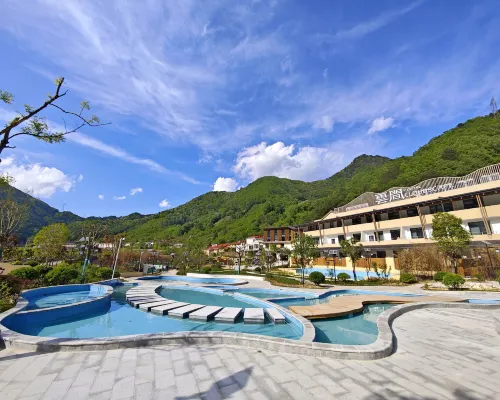 Yunjian Wellness Vacation Apartment Hotel a Foping