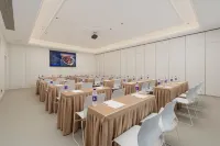 Vienna International Hotel (Tiantai Jigong Former Residence Scenic Area) - เปิดใหม่