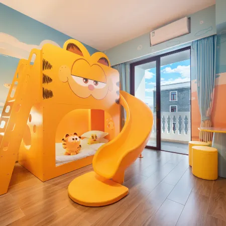 Chikanguzhen Nest Fun Family Hotel
