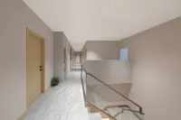 Ruyi Hotel (Luoyang Longmen High-Speed Railway Station Changxing Street) - 2 étoiles