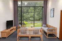 HIDDEN TRACE MOUNTAIN LODGE