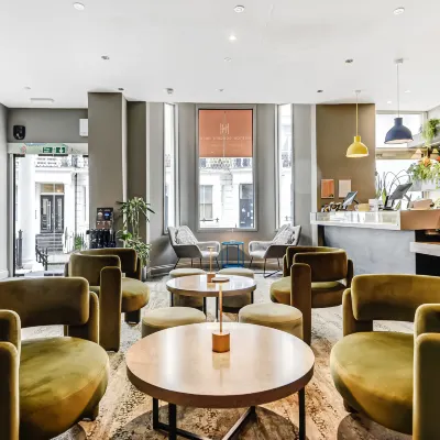 Heeton Concept Hotel - Kensington London Hotels near Battersea Evolution