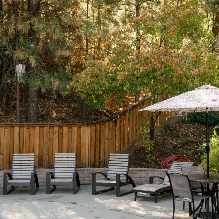 Yosemite Cedar Lodge