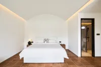 Floral Hotel· Yinchuan Xingxinsuo Homestay (Hei Lan Performing Arts Town  Branch) - 3-Star