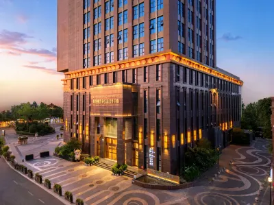 JiuLv•YuJi Hotel Chengdu Hotels in Chengdu Happy Valley andSouthwest Jiaotong University