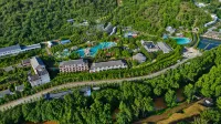 Longtan Hot Spring Eco Resort - balcony
