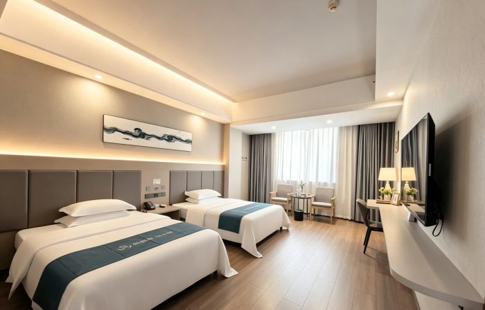 Ruijia UP Huayi Select Hotel (Linwu County Bus Station Branch)