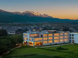 Bahada in Luye Pines Sunshine Jinshan | bathing pool | Snow Mountain Resort