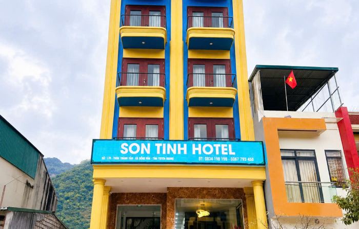 Son Tinh Hotel