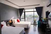 Ninh Binh Premier Hotel - Near Hoa Lu Old Town - parkir