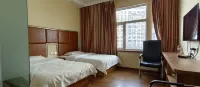 Crowne Holiday Hotel Daqing Отели в г. Xincun University Town