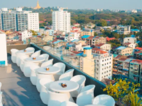 โรงแรมซานชวง โรงแรมในย่างกุ้ง