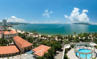 Sunrise Nha Trang Beach Hotel & Spa