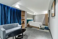 VX Hotel (Wuzhou High-Speed Railway South Station Canghai Park) Các khách sạn gần Ga Ngô Châu