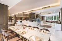 Atria Hotel Gading Serpong - breakfast