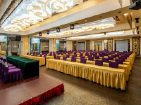 Hengshang Hotel (Qinzhou Bay Baidolphin Plaza) Hotels in Qinzhou