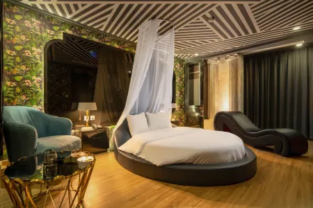 Jacayl Hotel