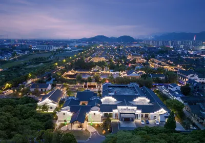 GRAND HOUSE NINGBO Hotel dekat Jiulong Lake Scenic Spot