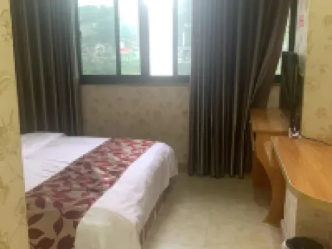 Yanhe Jinyuan Hotel Yanhe Tujia Özerk İlçesi otelleri