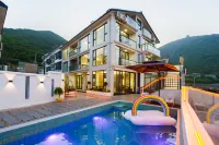 Zhujiajian Shuitian Yise·Super First-line Seaview Holiday Villa (Xiaowu Shitang Branch)