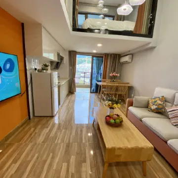 Guangzhou Zengcheng Baishuizhai Forest Valley Golden Leaf Hot Spring Holiday Villa