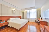 Guoxin Hot Spring Hotel (Erdao Baihe Changbaishan Railway Station)