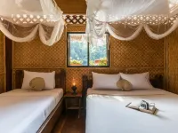 River Kwai Jungle Rafts Hotels near Hellfire Pass Memorial Museum