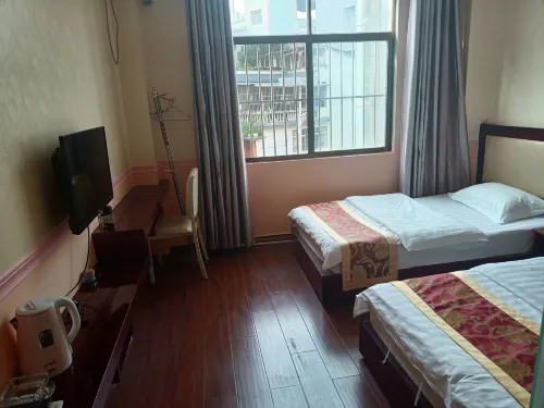 Mojiang Huayuan Hotel