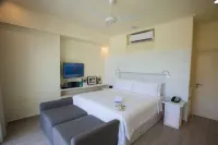 Holiday Inn Resort 馬爾代夫康杜瑪假日度假酒店