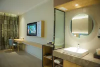 Homeinn Hotel (Anqing Huaining County Xin'an Road)