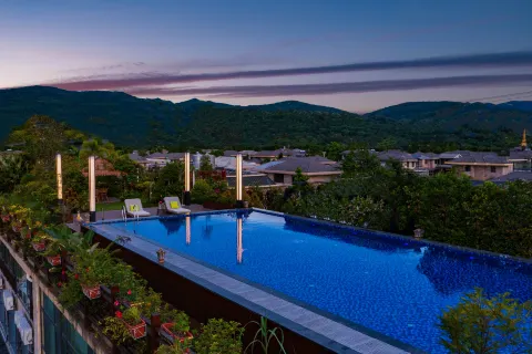 Xishuangbanna Tropic of Cancer Lake View Hot Spring Hotel