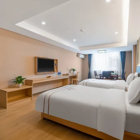 Poting Suifeng Light Luxury Hotel