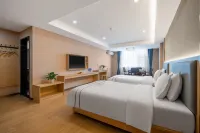 Poting Suifeng Light Luxury Hotel Hotels near Jiangcheng County (One City Connecting Three Countries)