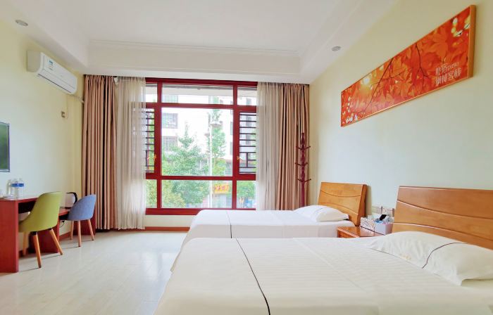 PUSU FengLin Hotel