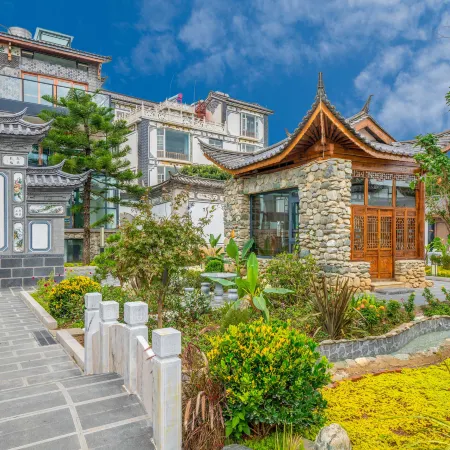Floral Lux Hotel · Jing Hotel (Dali Bohai Ecological Corridor)