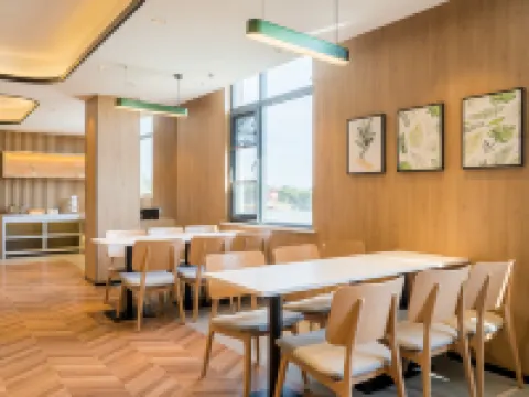 Pero Hotel (Lianyungang Donghai High-Speed Railway Station) Hoteles en Condado de Donghai