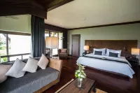 Maneechan Resort Hotels near International Gems Market Chanthaburi