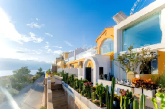 Dali Dandi Cliff Seaview Image Holiday Meishu (Bohai Branch) Hotels in Haidong Town/Ideal City