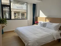 保山柏格商旅飯店（高鐵站店） - 2 星級