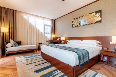 Ramada by Wyndham Chenzhou Dongjiang Lake Отели рядом с достопримечательностью «Dongjiang Lake Phoenix Island Scenic Area»