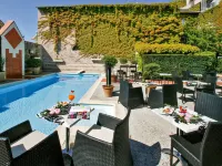 Logis Hotels Grand Hotel d'Orléans Hotels in Albi