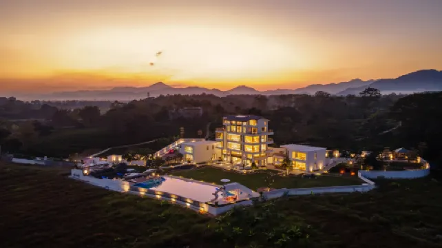 逸山海·慢享欖園茶療私湯度假民宿