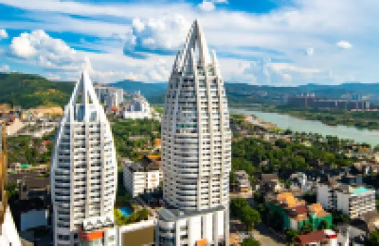 納魯滙瑞丨雲頂360°空中花園觀景酒店（景洪告莊西雙景星光夜市店）