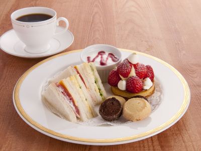 カフェ ホテル グランヴィア大阪の写真