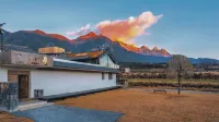 麗江白沙·丘裡茶居·雪山度假美宿 玉龍住宿飯店