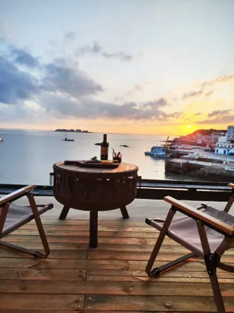 Dongji Inter national Youth Hostel